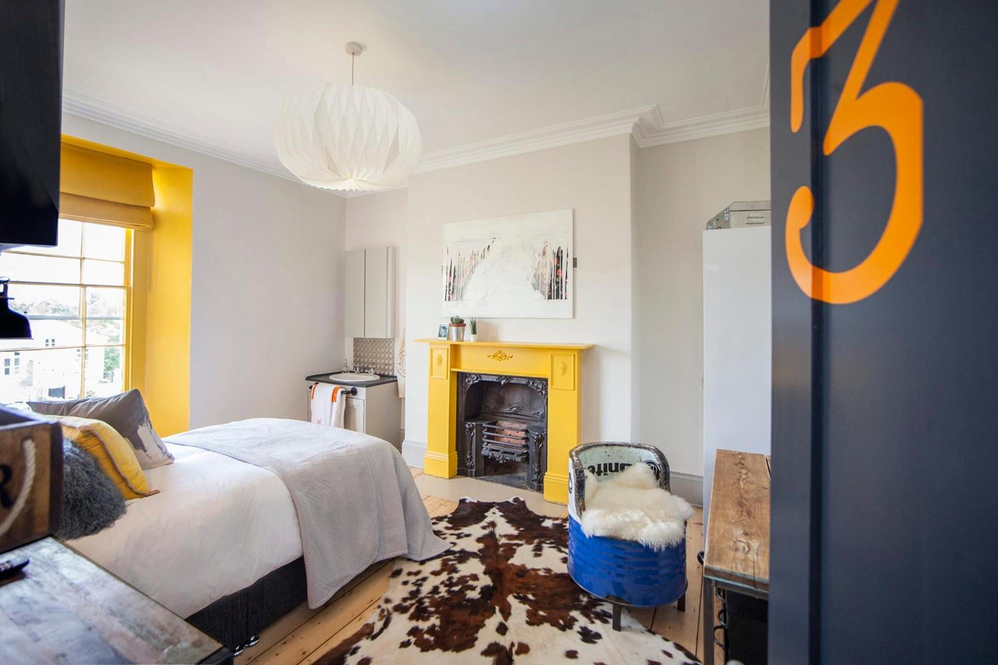 Higgihaus 7 Bed Sleeps Up To 18 Big Groups Best Location بريستول المظهر الخارجي الصورة